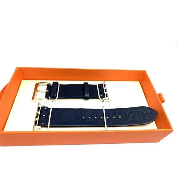 Tory Burch Women display picture 1